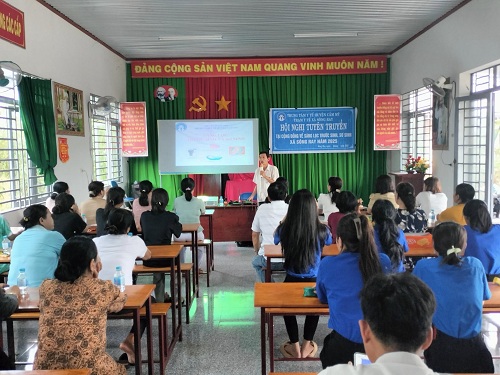2025 SONG RAY TUYEN TRUYEN SANG LOC TRUOC SINH.jpg