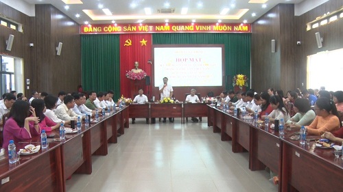 2025 HOP MAT NGAY THANH LAP DANG.jpg