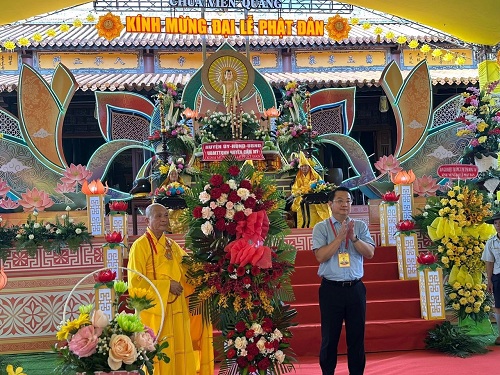 2025 LE PHAT DAN CHUA VIEN QUANG XUAN DONG.jpg
