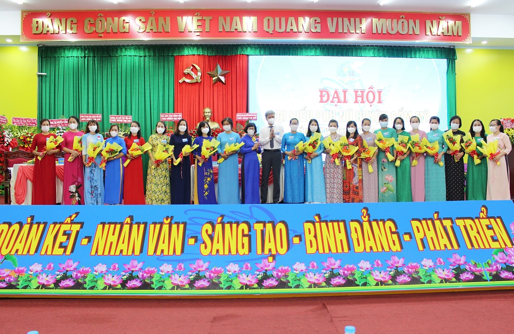 2021 DAI HOI DAI BIEU PN LAN THU IV 2.jpg