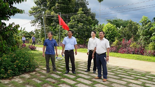 2023CAM MY THAM DINH XAY DUNG KHU DAN CU KIEU MAU TAI XA LAM SAN.jpg