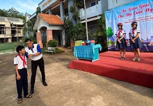 2023 TRUONG SN TUYEN TRUEY ATGT 1.jpg