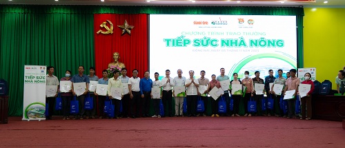 2023 HY VONG THOAT NGHEO TU NGUON VON KO LAI.jpg