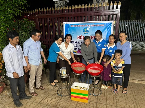 2024 PHONG TAI NGUYEN MT HUYEN HUONG DAN PHAN LOAI RAC THAI TAI NGUON IMO.jpg