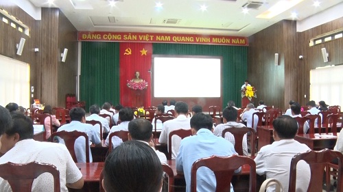 2024 HN TONG KET 10 NAM NGHI QUYET 33.jpg