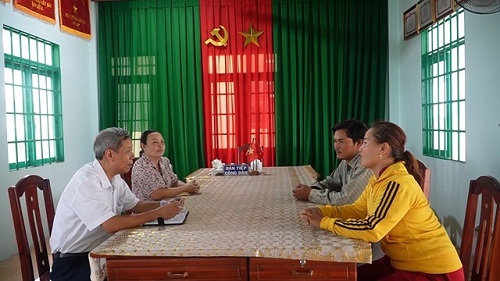 2024 BI THU DANG UY XUAN TAY DANH 30 PHUT TIEP DAN MOI NGAY.jpg