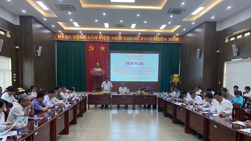 2024 HOI NGHI SO KET NGHI QUYET HUYEN UY 6 THANG.jpg