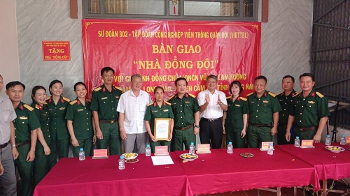 2024 SU DOAN 302 TRAO NHA DONG DOI 2.jpg